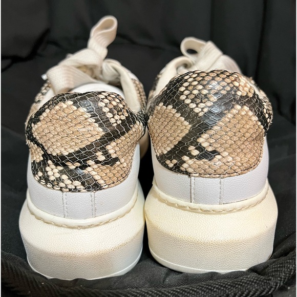 Steve Madden Sneakers - Picture 4 of 6